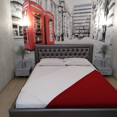 Luxuri apartments TTchernihiv Extérieur photo
