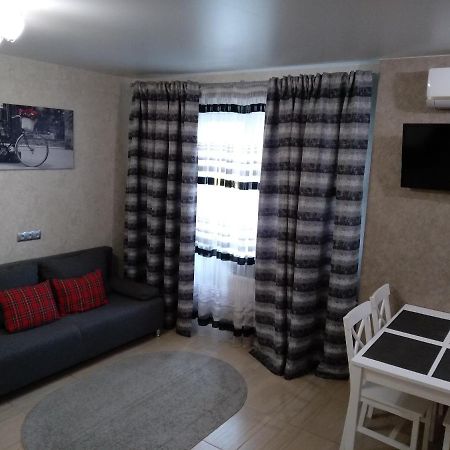 Luxuri apartments TTchernihiv Extérieur photo