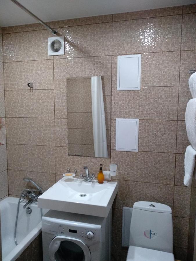 Luxuri apartments TTchernihiv Extérieur photo