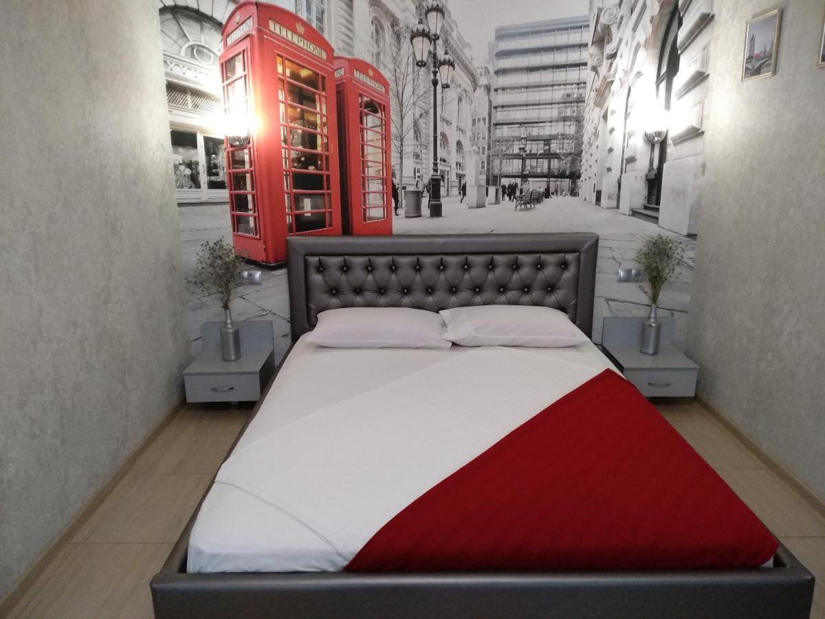 Luxuri apartments TTchernihiv Extérieur photo